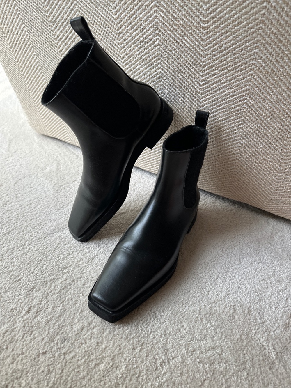 TOTEME Chelsea Boots (W)